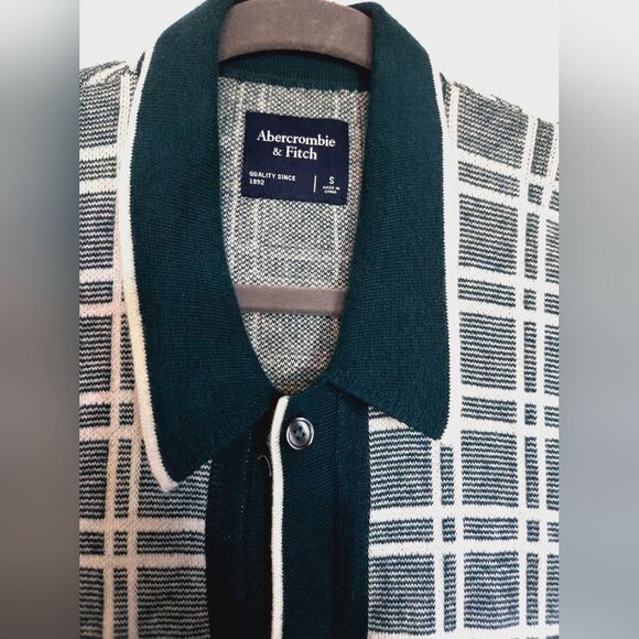 Abercrombie and Fitch Tipped sweater shirt size S cotton blend - Picture 4 of 6